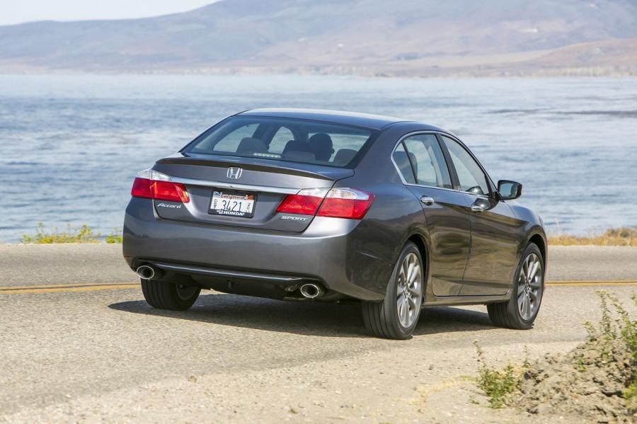  Honda Accord Sport Sedan 2013 года  (фото 104 из 147)